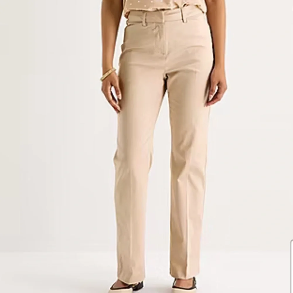 Liz Claiborne Coastal Beige Women's Flare Leg Pants - Size 16